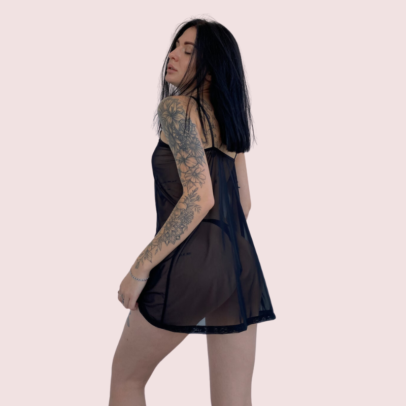 Sheer-Black-Negligee-Night-Dress-for-Plus-Size3.png